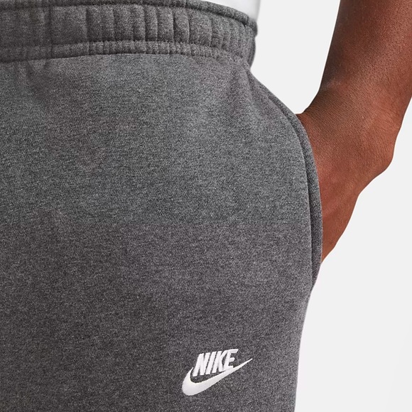 Men’s Classic Nike sweatpants size large Grey and Black - Picture 4 of 8